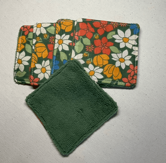 Lingettes démaquillantes 