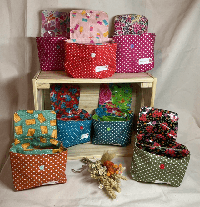 Pochette de rangement double a pois 