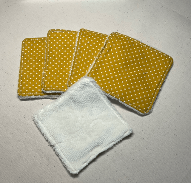 Lingettes démaquillantes 
