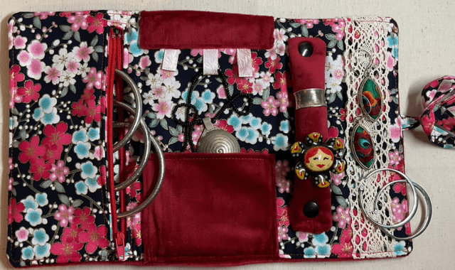 Pochette à bijoux nomade