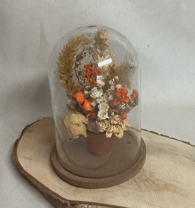Petite cloche fleurie.