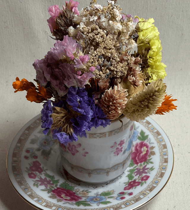 Tasse vintage fleurie